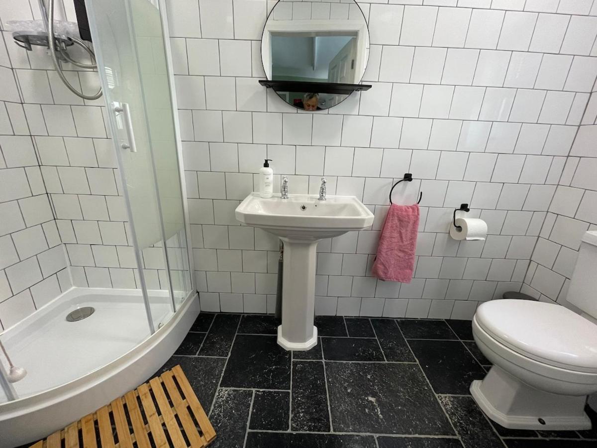 Marine View - Dog Friendly Apartment 500Ft From Beach Bridlington Kültér fotó