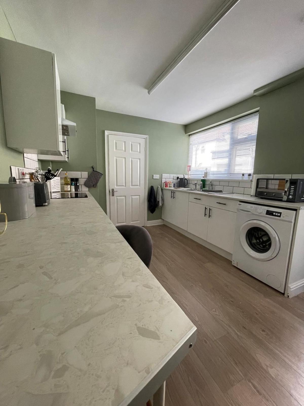 Marine View - Dog Friendly Apartment 500Ft From Beach Bridlington Kültér fotó