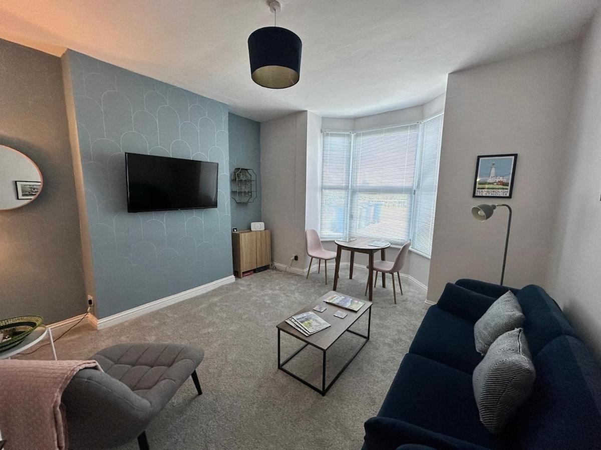 Marine View - Dog Friendly Apartment 500Ft From Beach Bridlington Kültér fotó